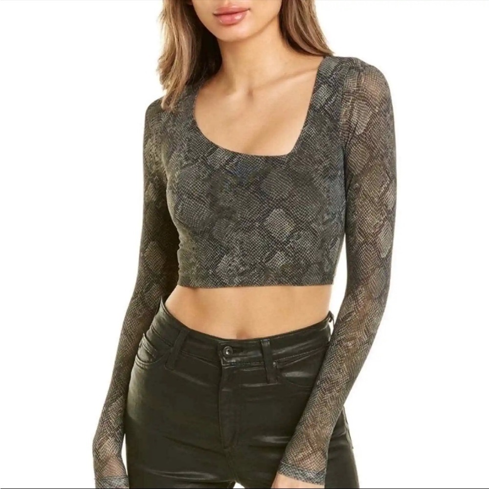 NWT Good American Asymmetrical Mesh Snake Top Sz 3